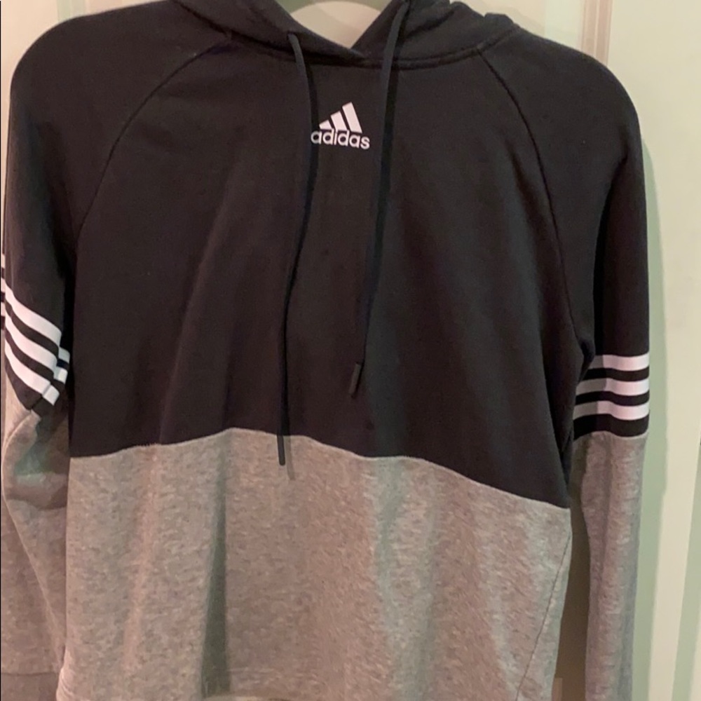 Very unique Adidas Hoodie Size S